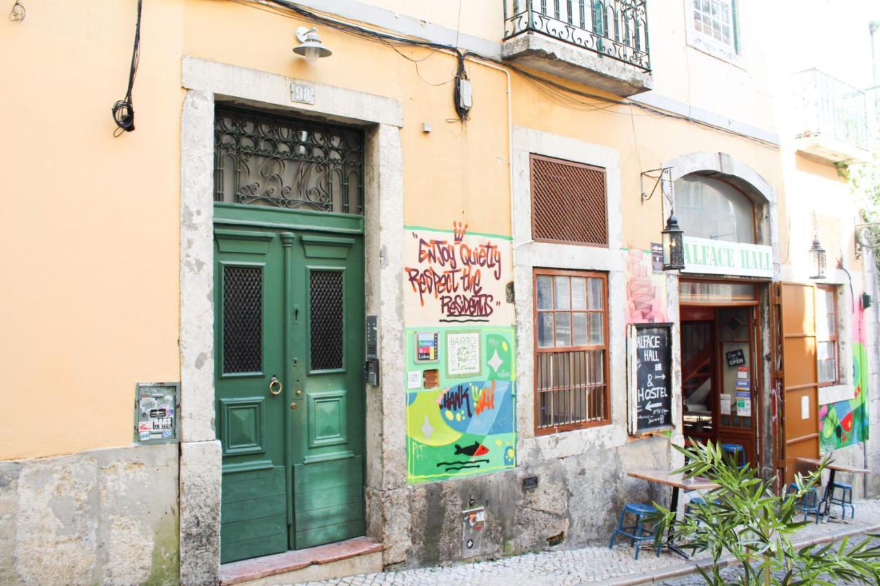 Alface Hall Hostel & Bar Lisboa Екстериор снимка