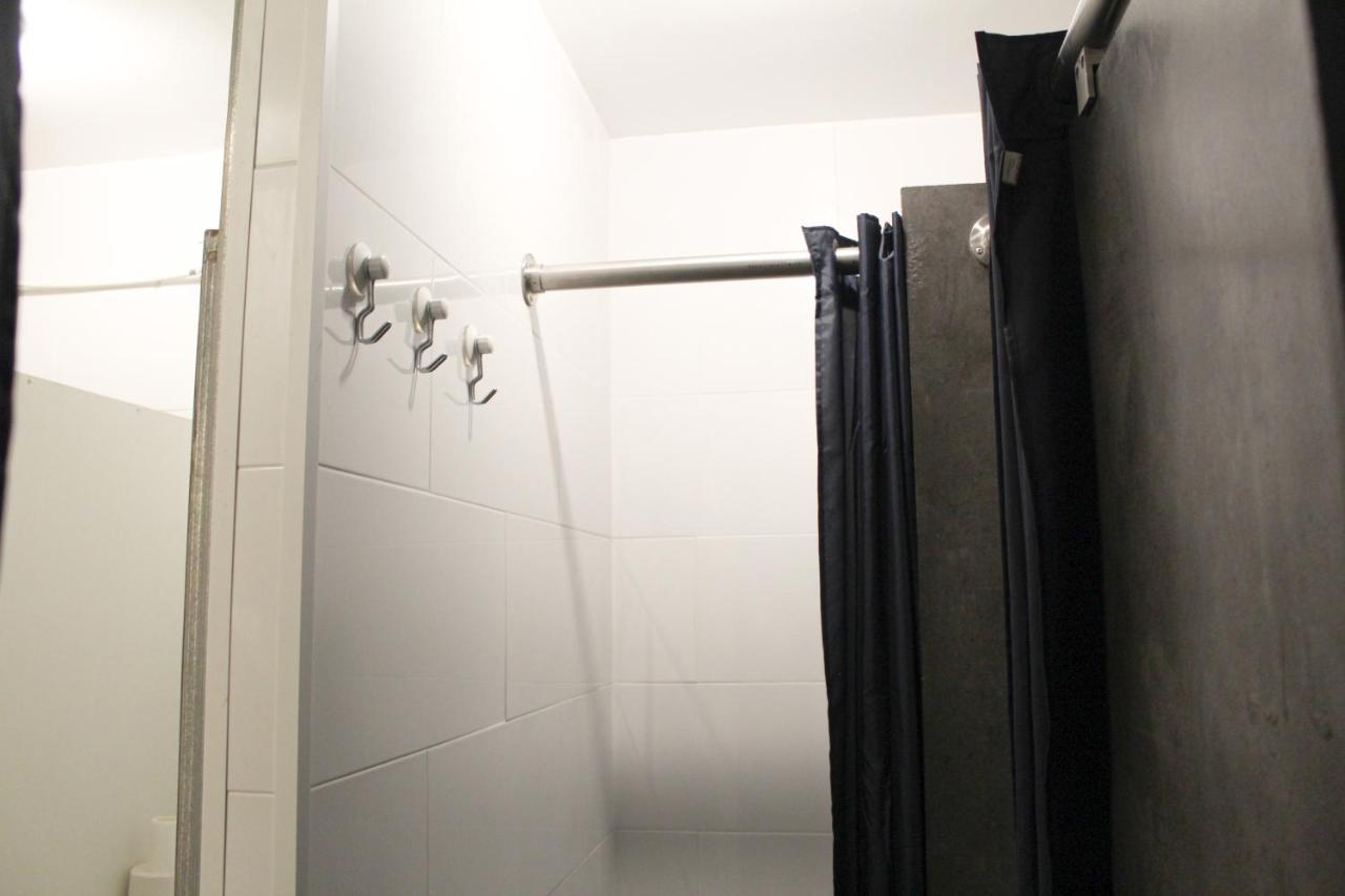 Alface Hall Hostel & Bar Lisboa Екстериор снимка