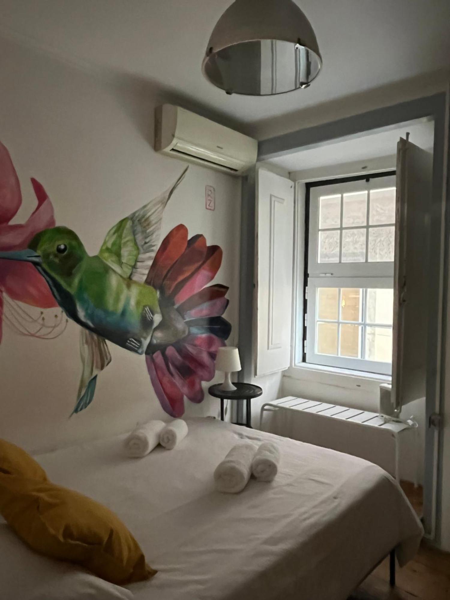 Alface Hall Hostel & Bar Lisboa Екстериор снимка